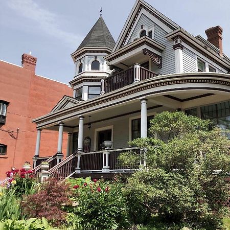 Mahogany Manor Bed & Breakfast Saint John Exteriör bild